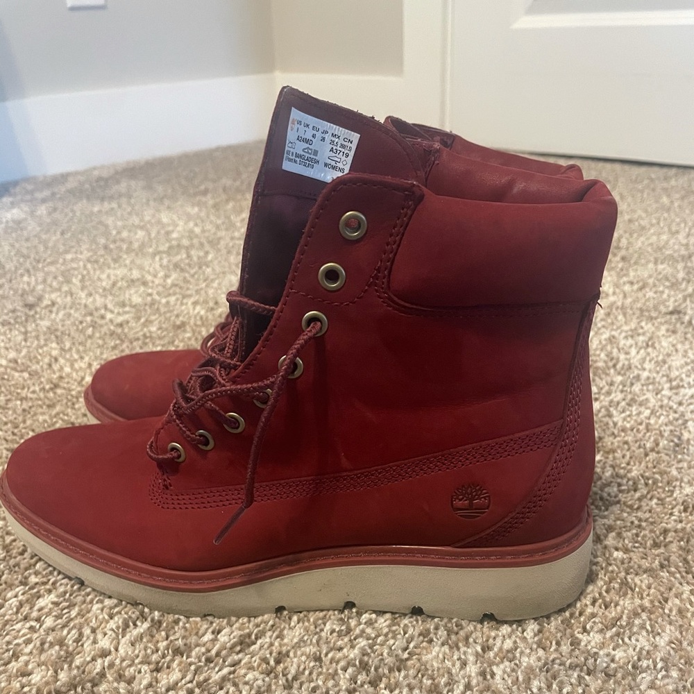 Burgundy Women’s Timberland Boots
